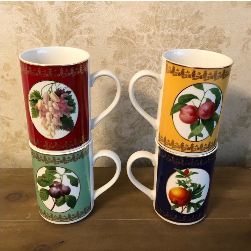 Vintage American Atelier set of 4 porcelain mugs